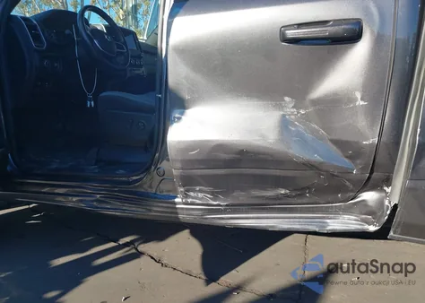 2021 Ram 1500 Big Horn 4X2 6'4 Box из США, поврежденный, VIN 1C6RREBG3MN654074